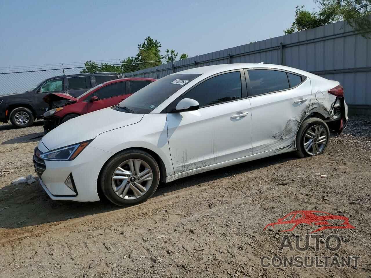 HYUNDAI ELANTRA 2020 - 5NPD84LF2LH587987