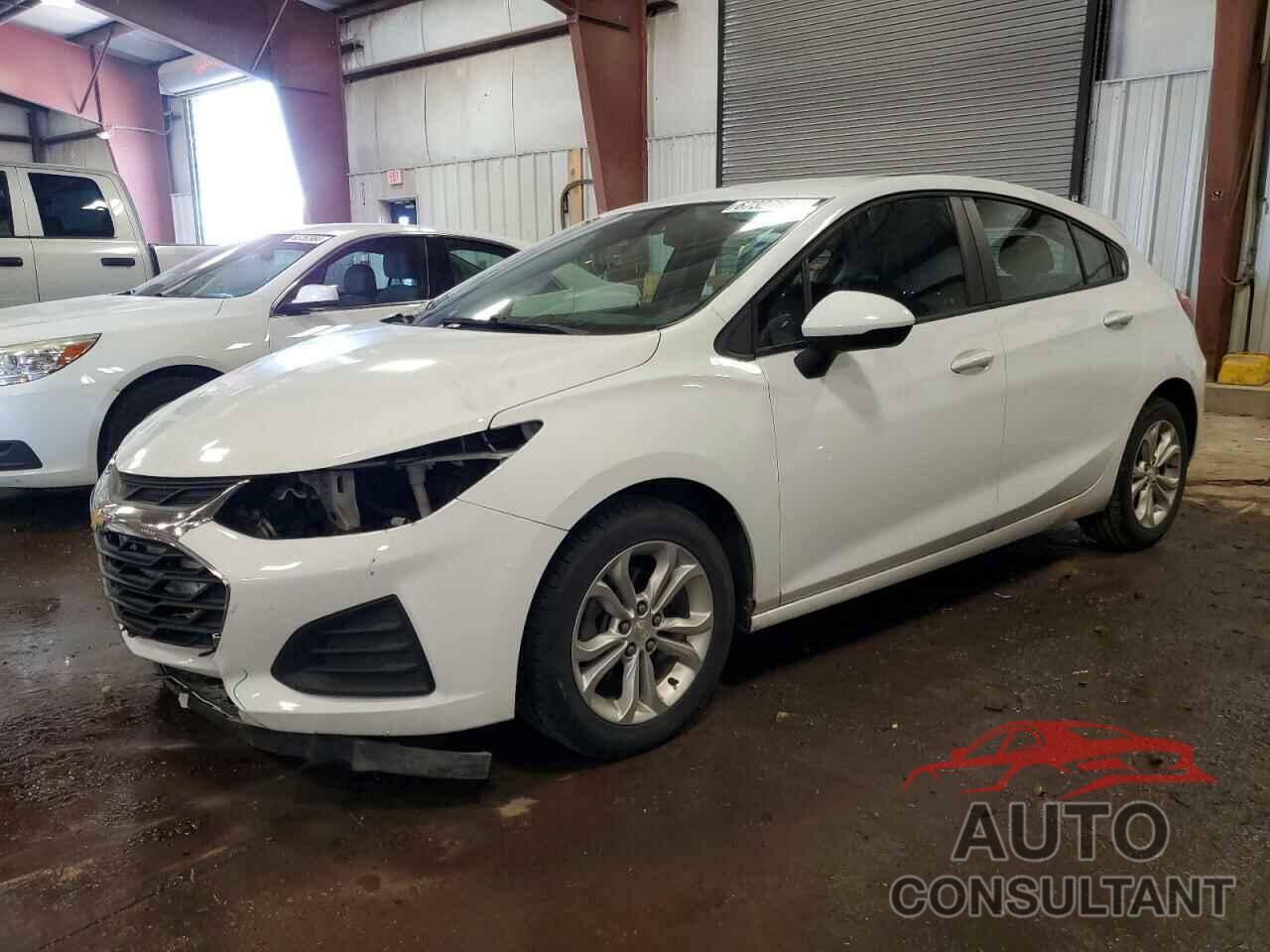 CHEVROLET CRUZE 2019 - 3G1BC6SM4KS567688