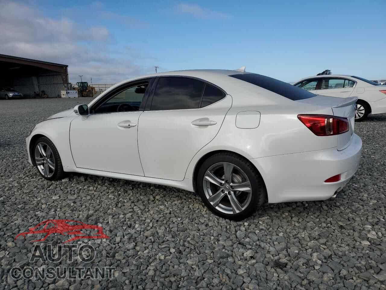LEXUS IS 2012 - JTHBE5C25C5030590