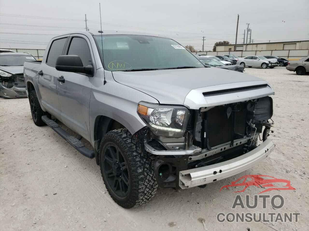 TOYOTA TUNDRA 2019 - 5TFDW5F14KX856148