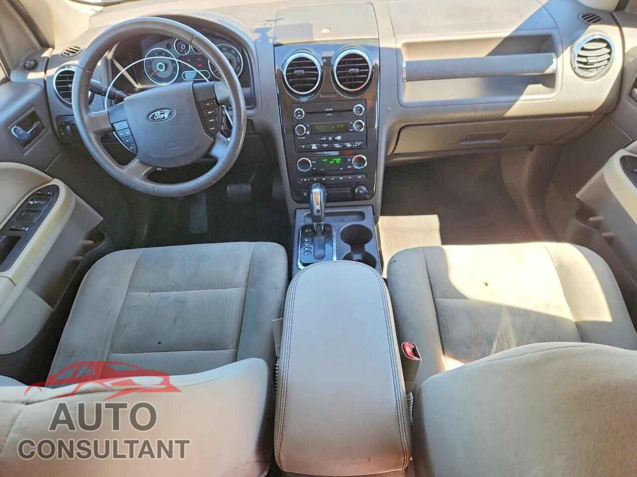 FORD TAURUS 2009 - 1FMDK02W19GA01445