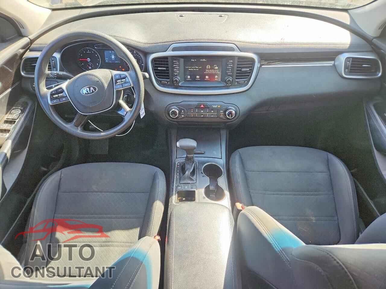 KIA SORENTO 2020 - 5XYPGDA3XLG631184