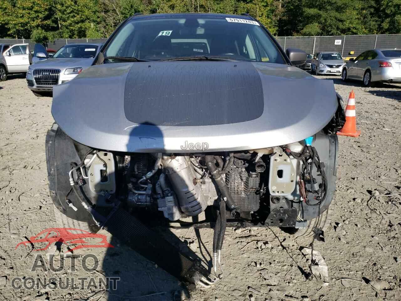 JEEP COMPASS 2020 - 3C4NJDDB8LT195214