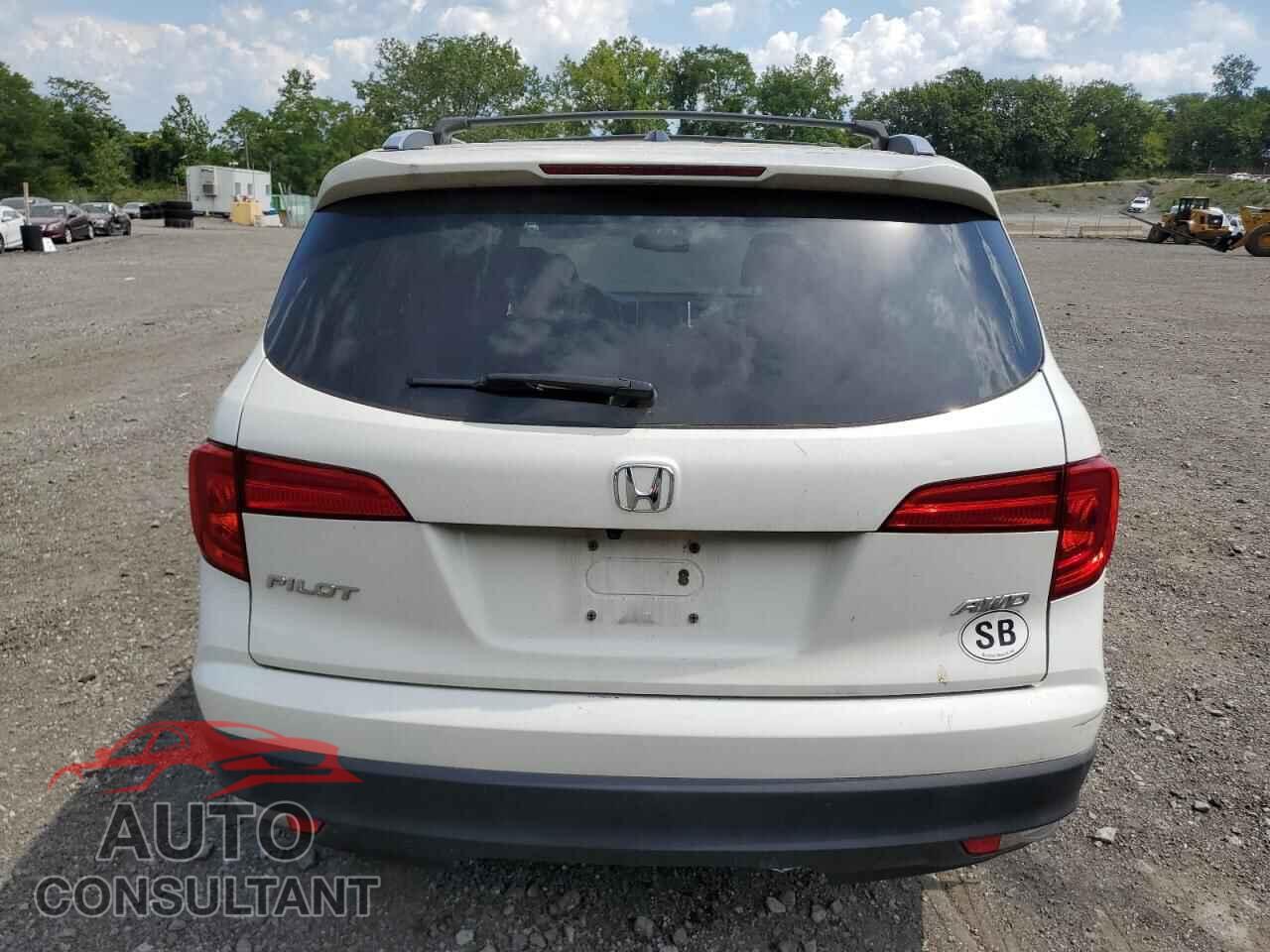 HONDA PILOT 2017 - 5FNYF6H55HB021783