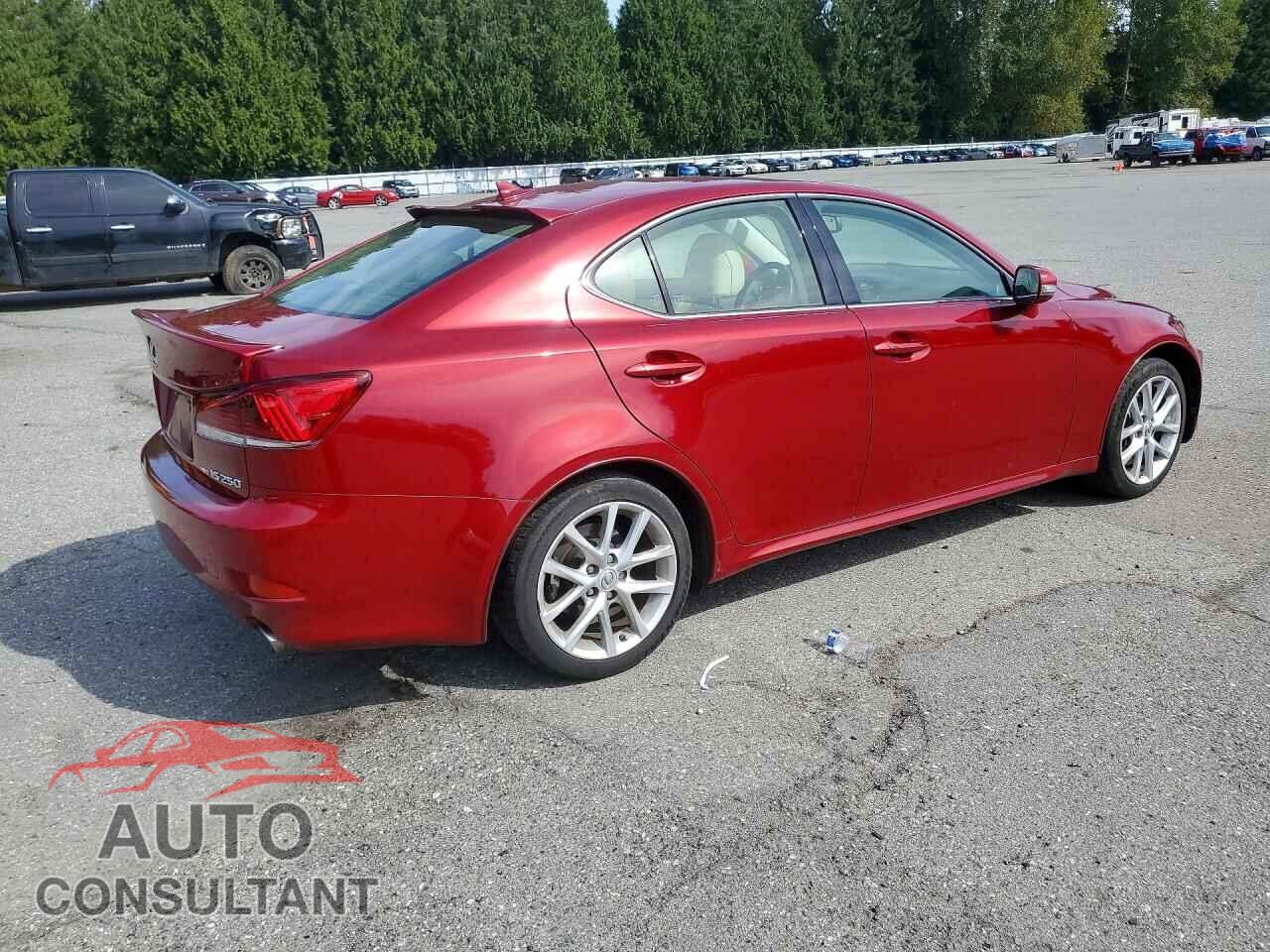 LEXUS IS 2012 - JTHCF5C20C5055625