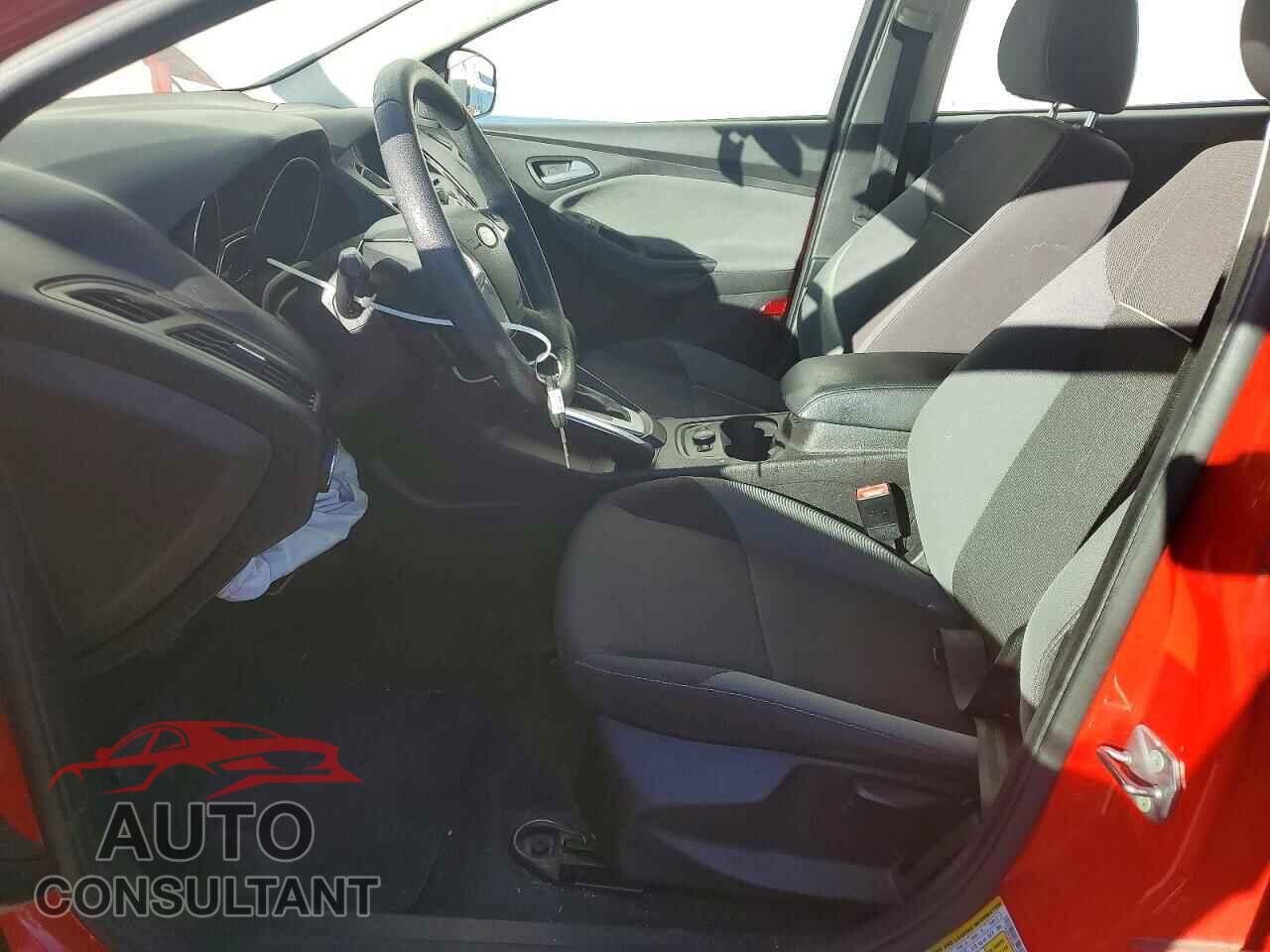FORD FOCUS 2013 - 1FADP3K28DL190752