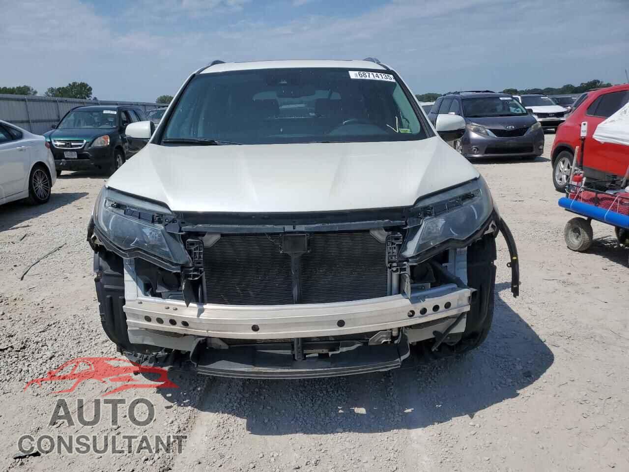 HONDA PILOT 2017 - 5FNYF6H91HB067372