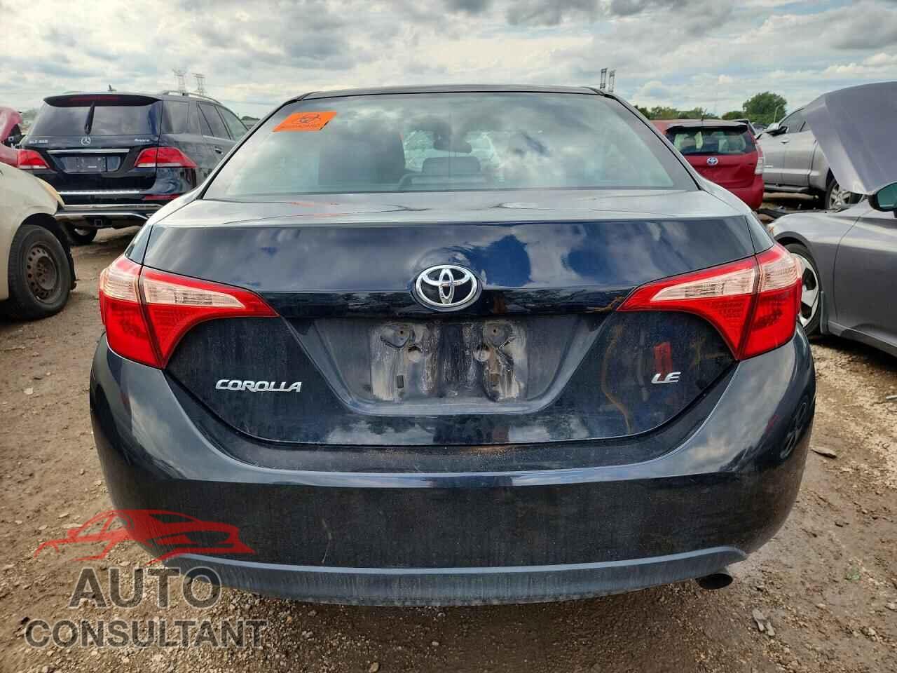 TOYOTA COROLLA 2017 - 2T1BURHE8HC948441