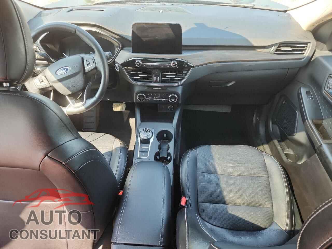 FORD ESCAPE 2020 - 1FMCU9J96LUA25626