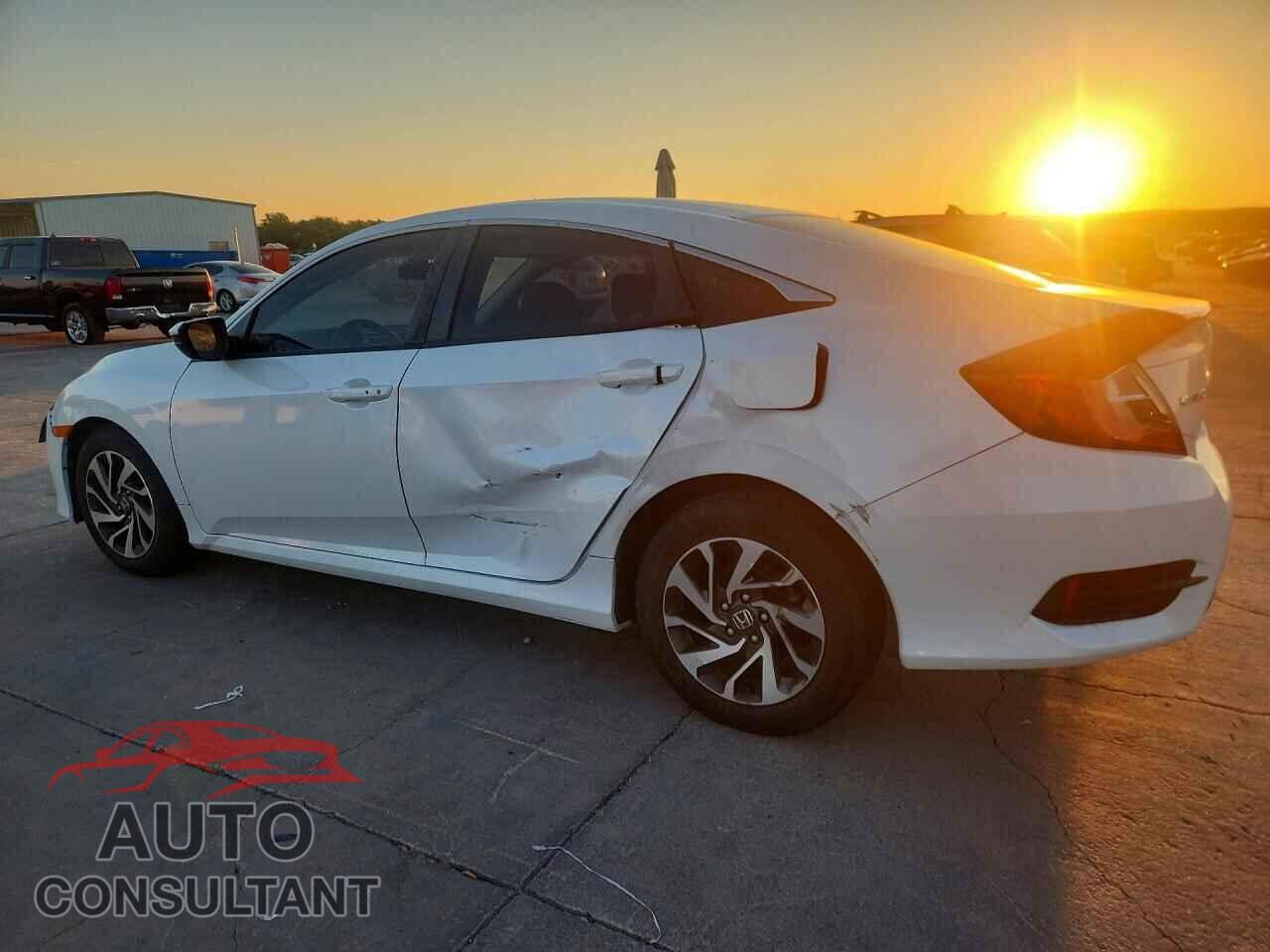 HONDA CIVIC 2016 - 19XFC2F75GE097909