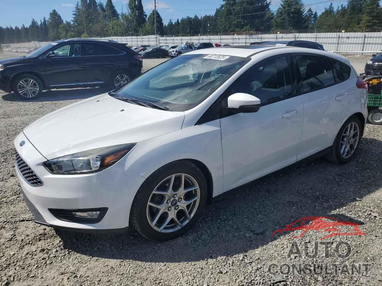 FORD FOCUS 2015 - 1FADP3K24FL318701