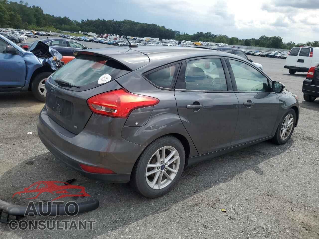 FORD FOCUS 2017 - 1FADP3K2XHL247099