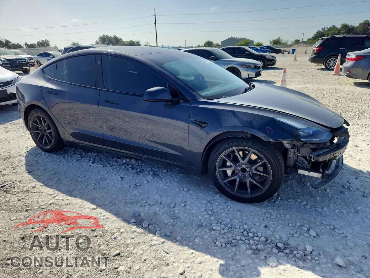 TESLA MODEL 3 2023 - 5YJ3E1EA0PF460308