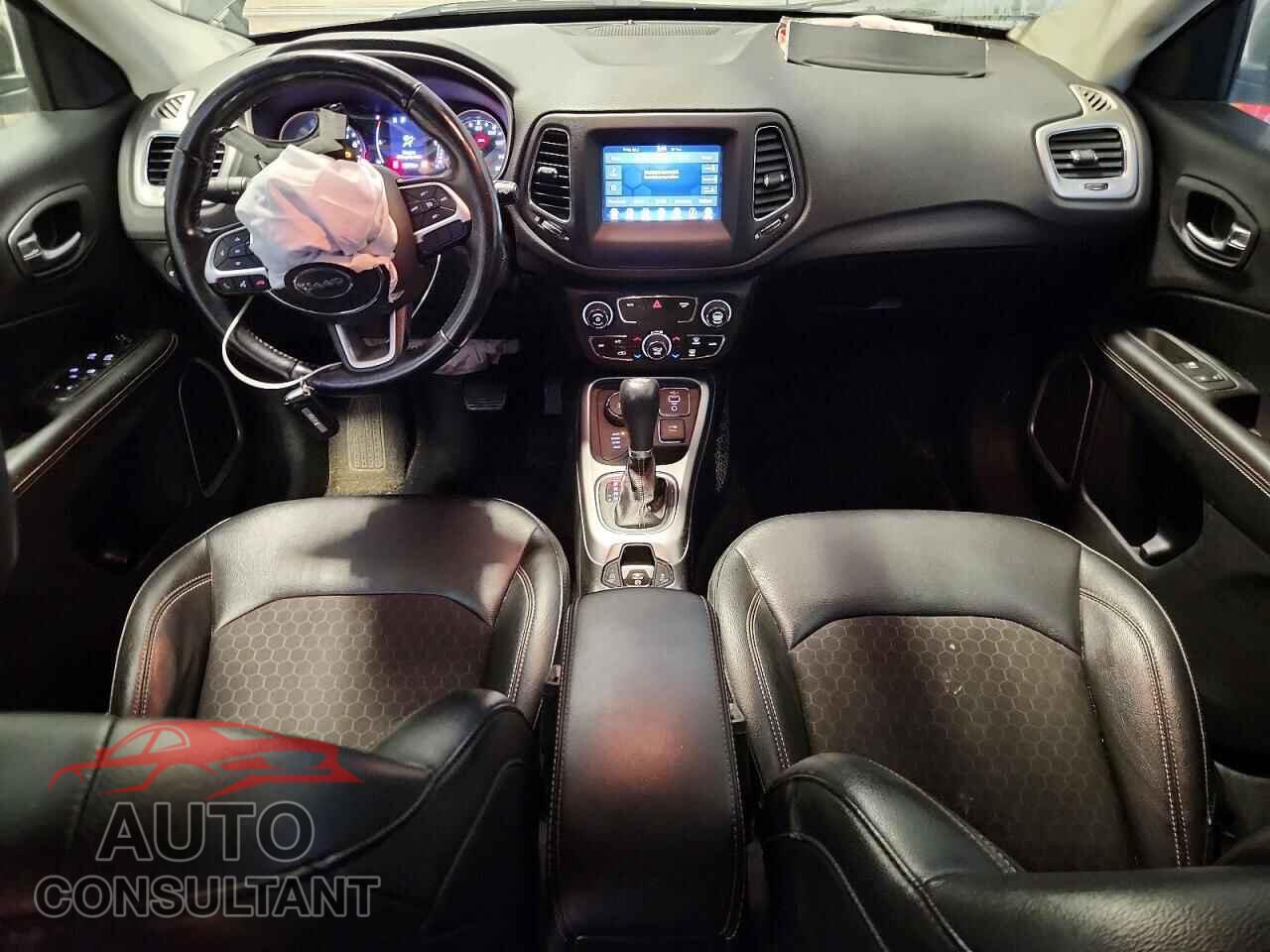 JEEP COMPASS 2020 - 3C4NJDBBXLT139200