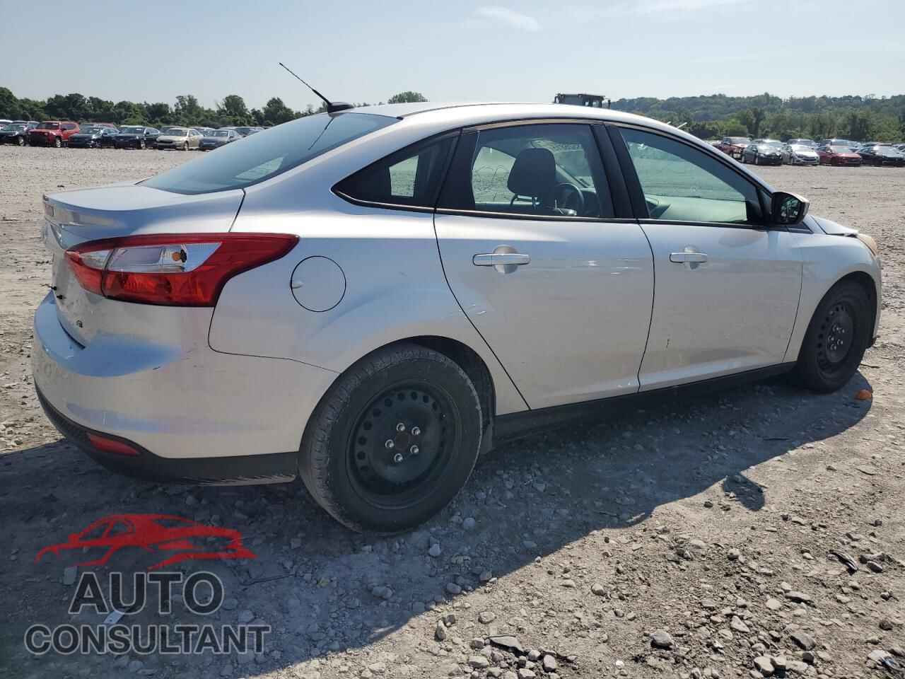 FORD FOCUS 2012 - 1FAHP3F2XCL265560
