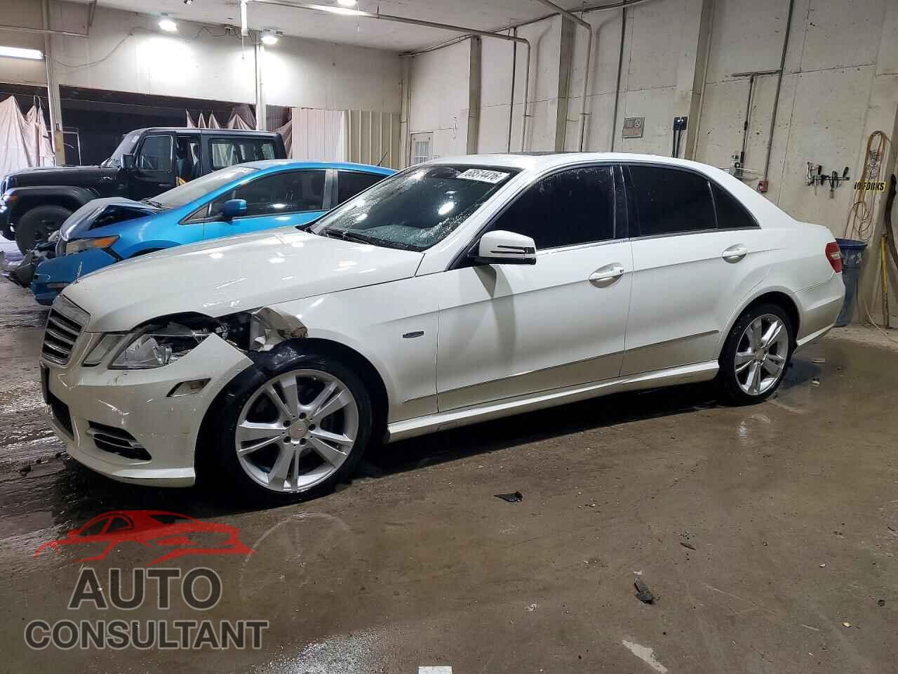 MERCEDES-BENZ E-CLASS 2012 - WDDHF8JB8CA554326