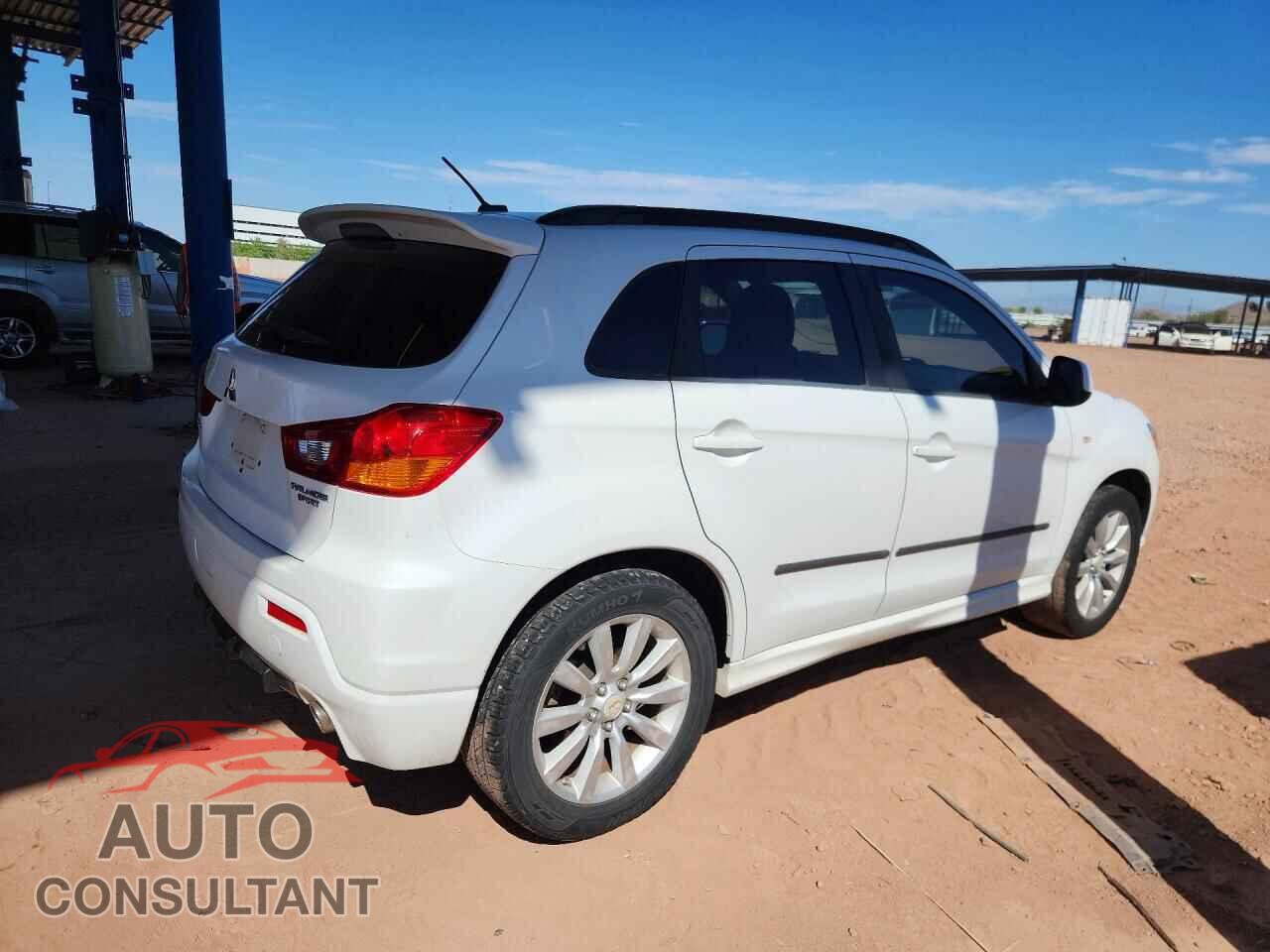 MITSUBISHI OUTLANDER 2011 - JA4AR4AU8BZ002557