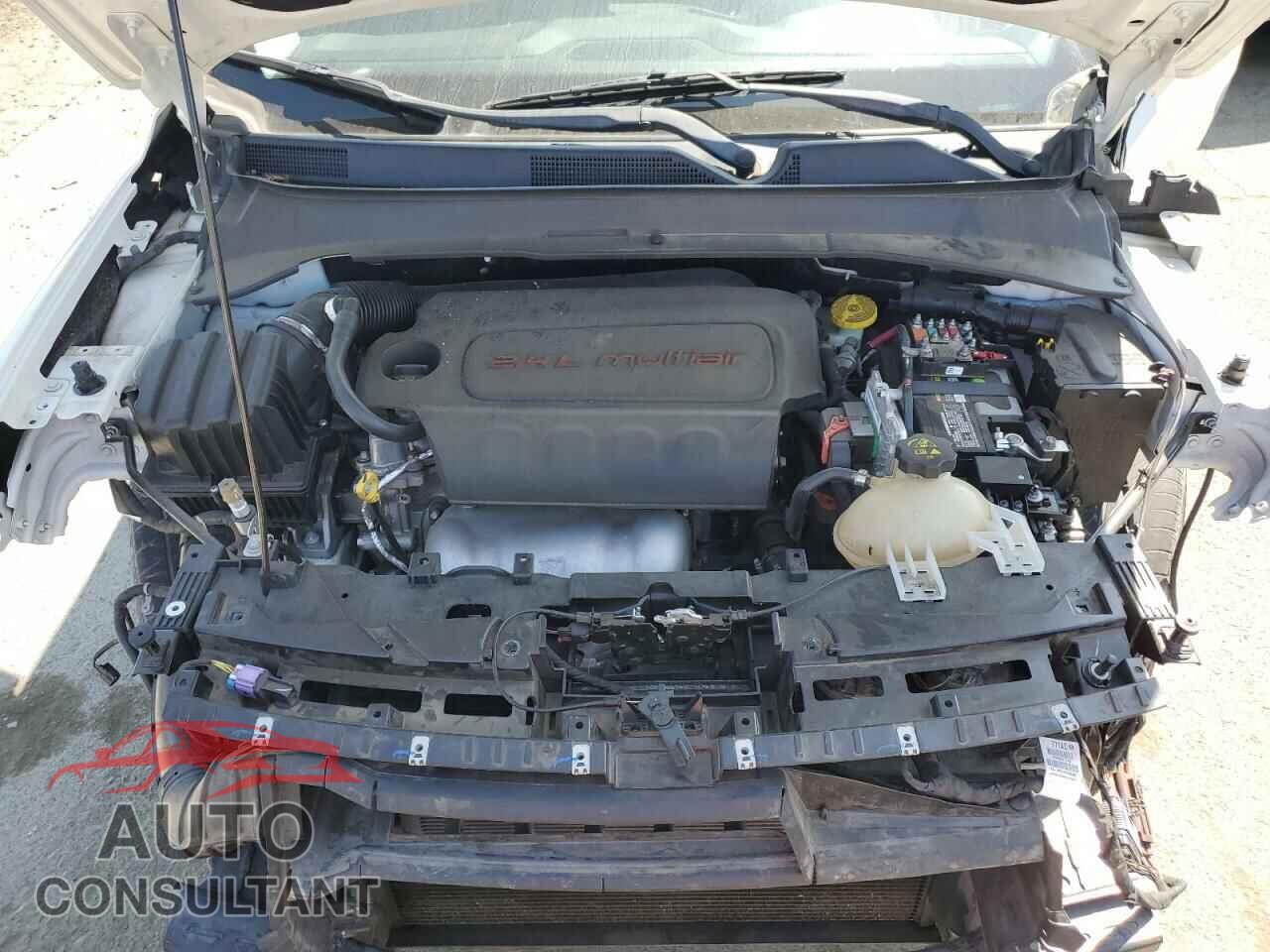 JEEP COMPASS 2017 - 3C4NJDDB8HT675132