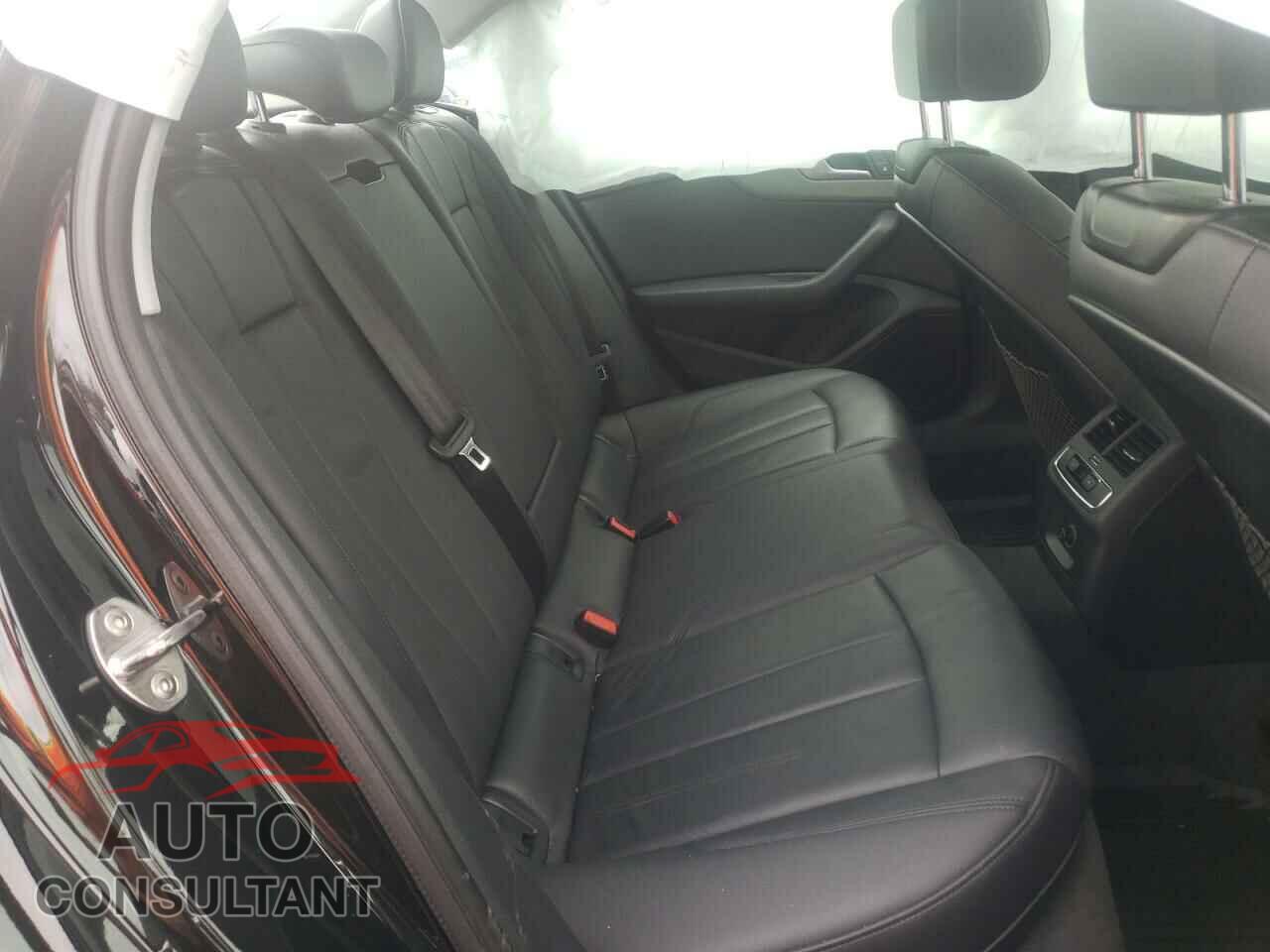 AUDI A4 2017 - WAUDNAF43HN046842