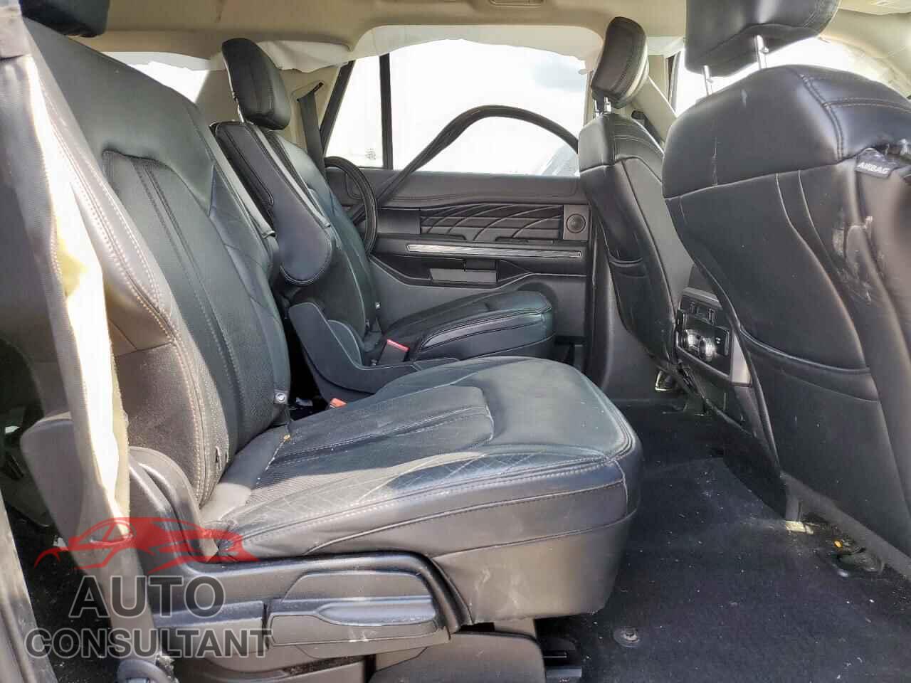 FORD EXPEDITION 2019 - 1FMJK1MT2KEA40588