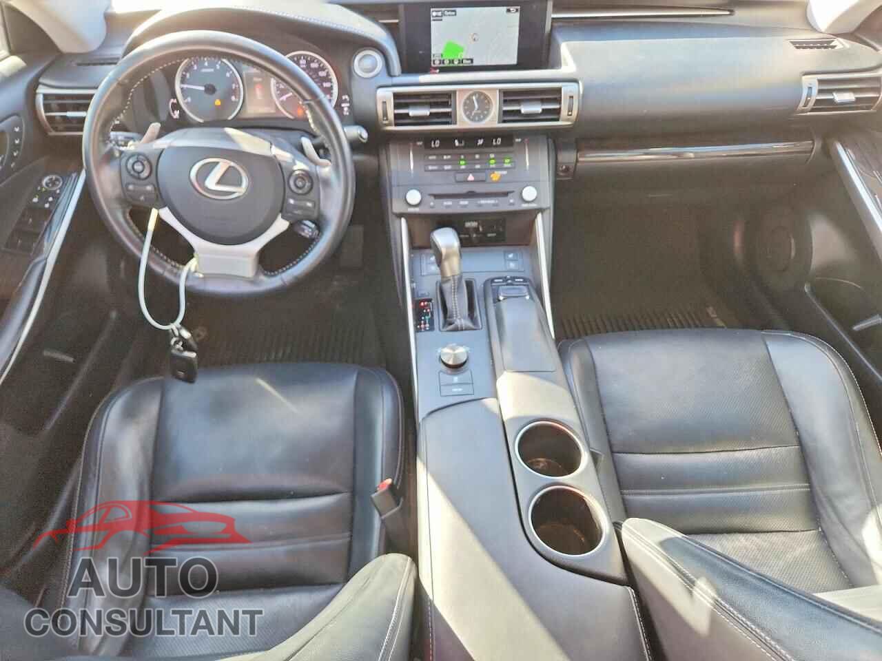 LEXUS IS 2015 - JTHBE1D23F5022290