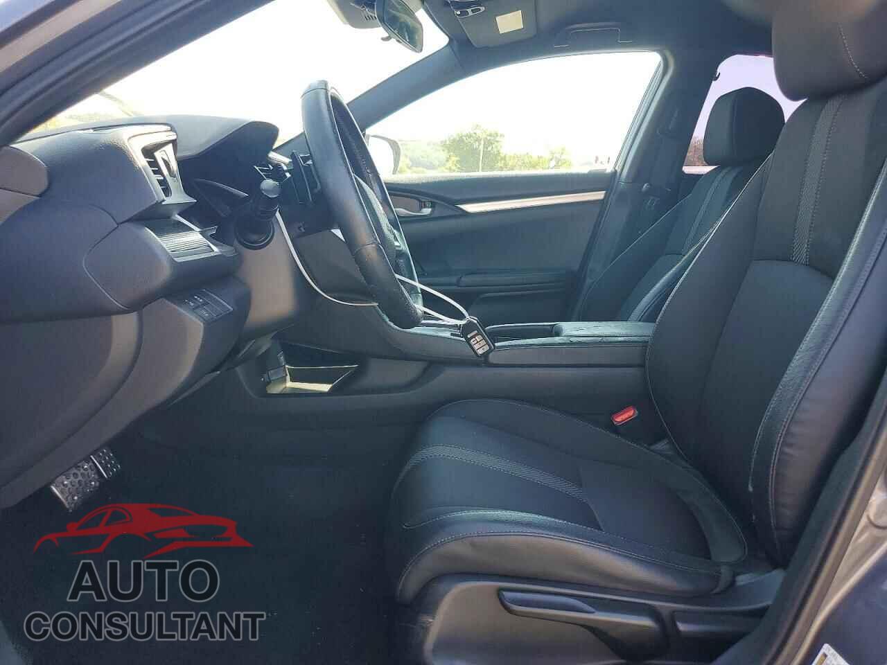 HONDA CIVIC 2019 - 2HGFC2F81KH502798