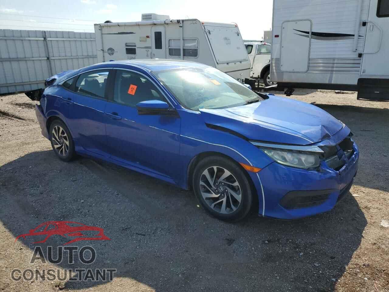 HONDA CIVIC 2018 - 19XFC2F76JE018061