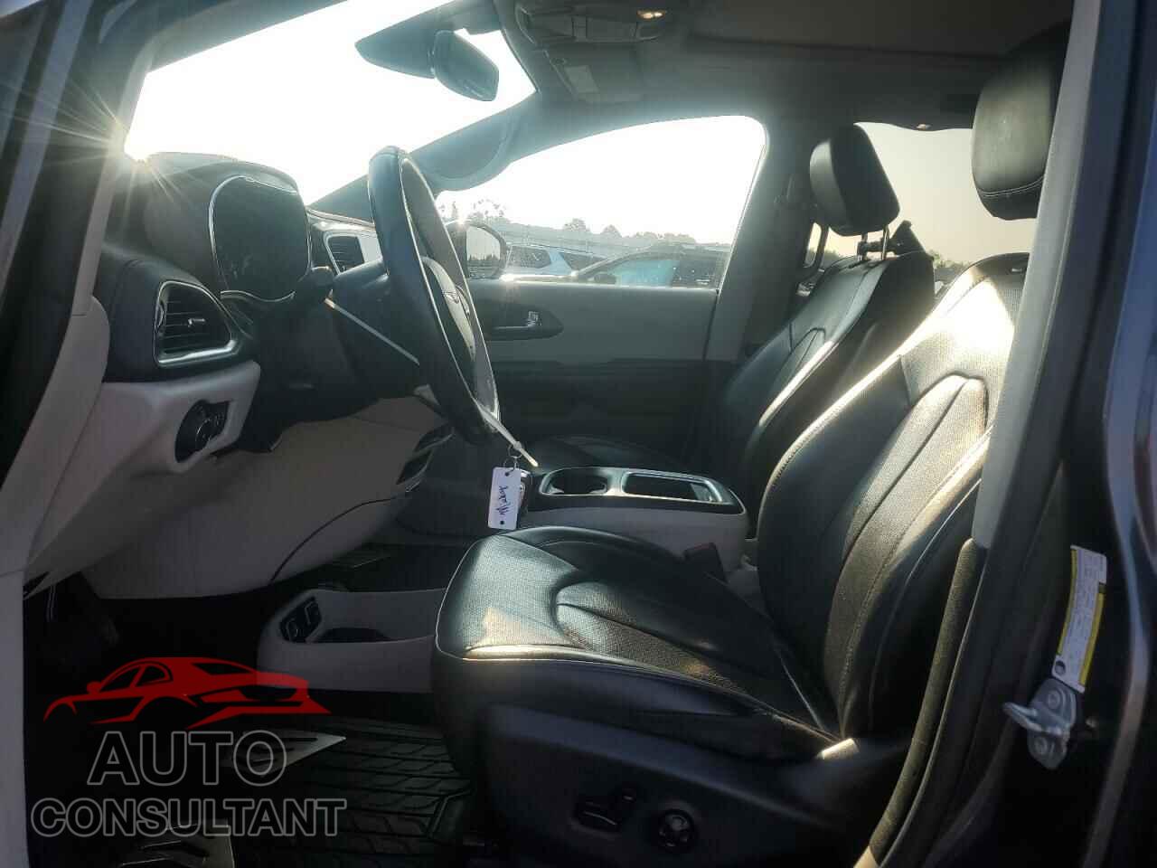 CHRYSLER PACIFICA 2020 - 2C4RC1GG3LR276786