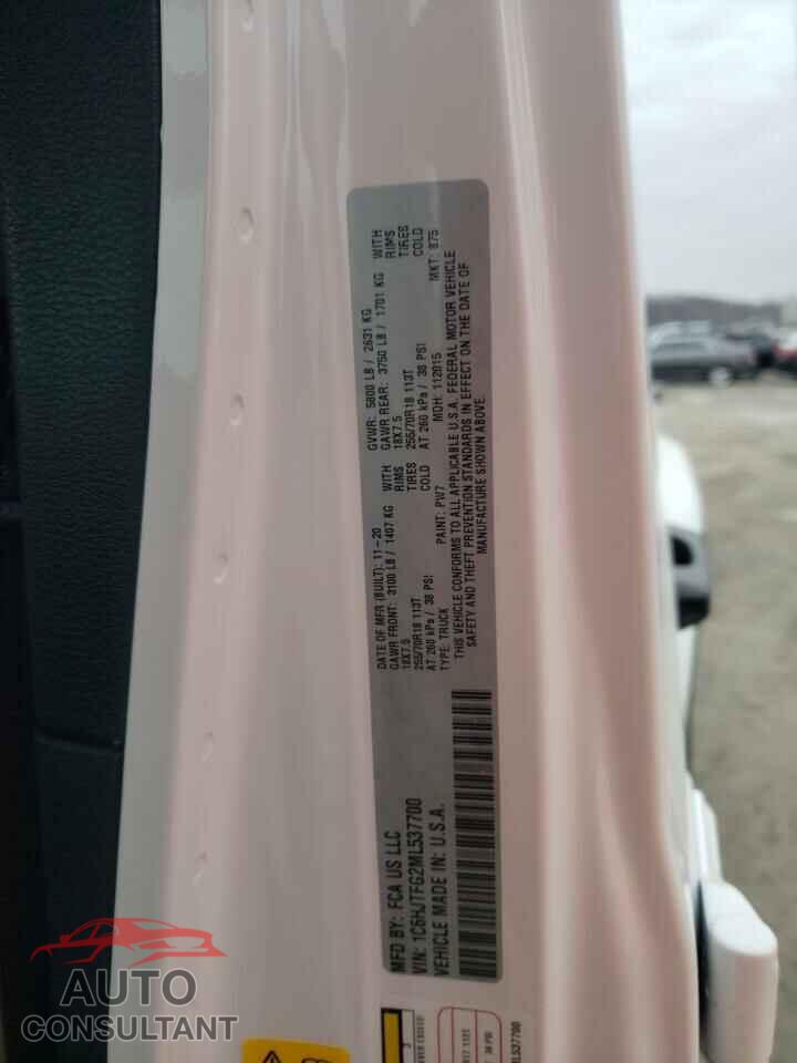 JEEP GLADIATOR 2021 - 1C6HJTFG2ML537700