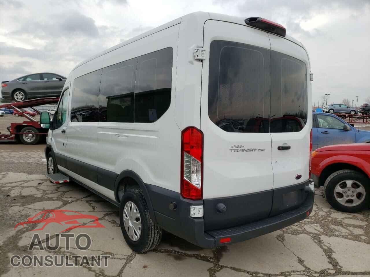 FORD TRANSIT CO 2018 - 1FTYR2CMXJKA87897