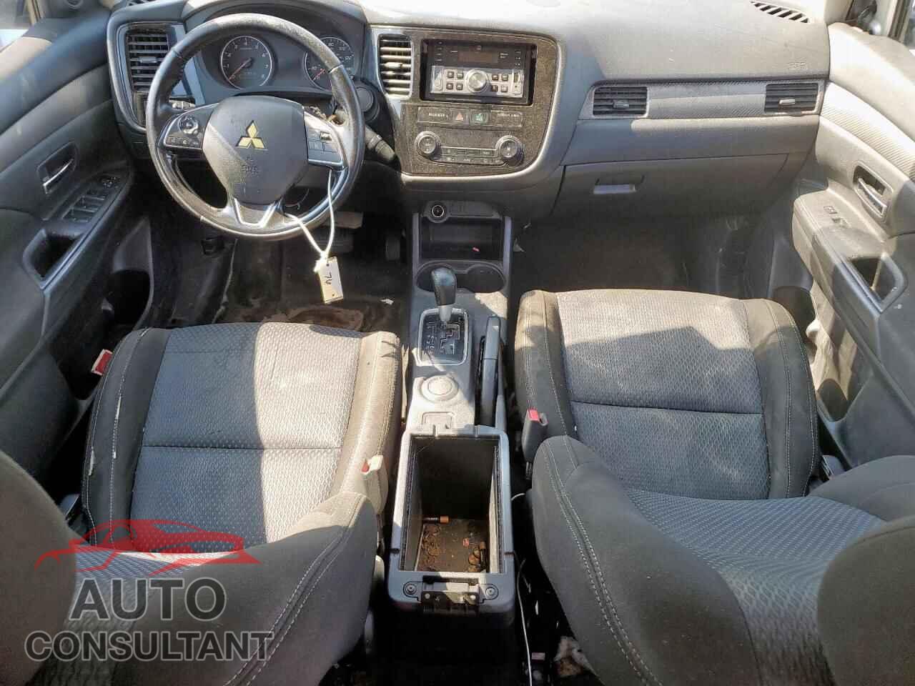 MITSUBISHI OUTLANDER 2016 - JA4AD2A36GZ032772