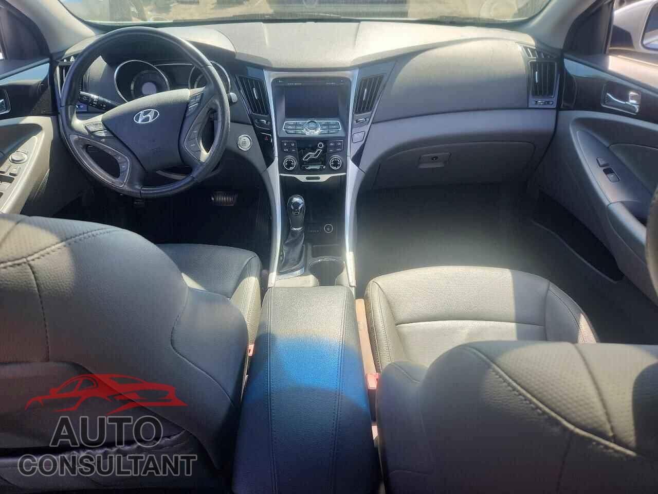 HYUNDAI SONATA 2011 - 5NPEC4AC3BH026319