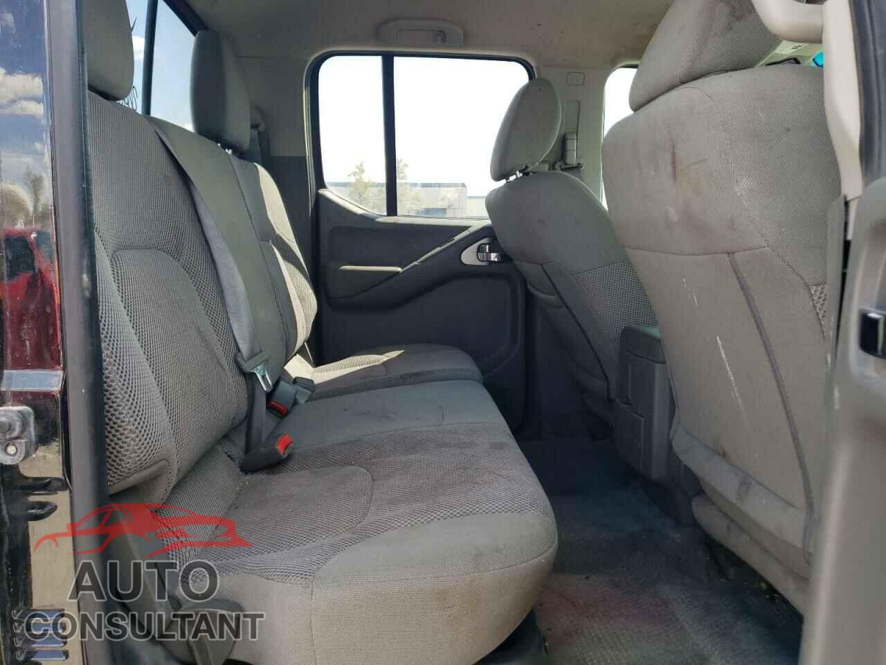 NISSAN FRONTIER 2018 - 1N6AD0EV9JN749264