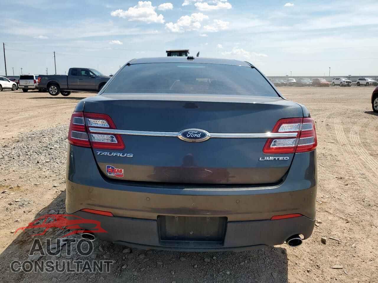 FORD TAURUS 2019 - 1FAHP2F81KG110742