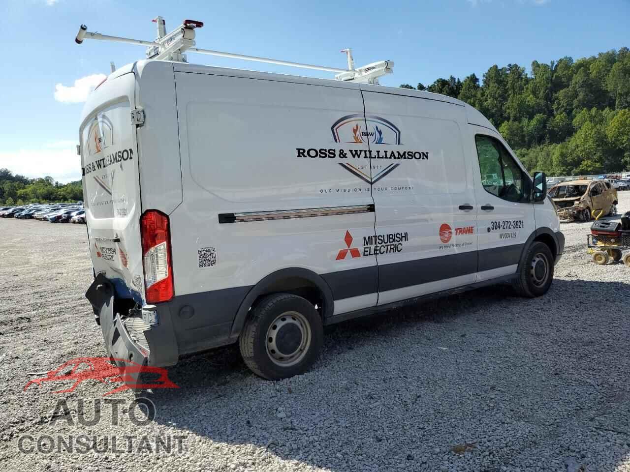 FORD TRANSIT 2017 - 1FTYR2CM2HKA77181