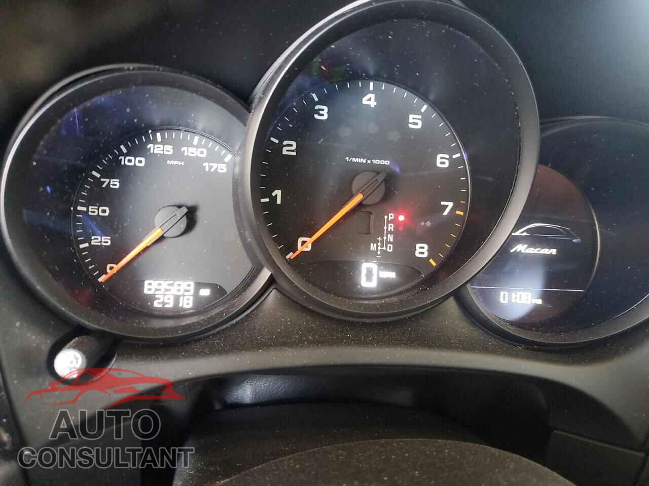 PORSCHE MACAN 2018 - WP1AA2A55JLB02528