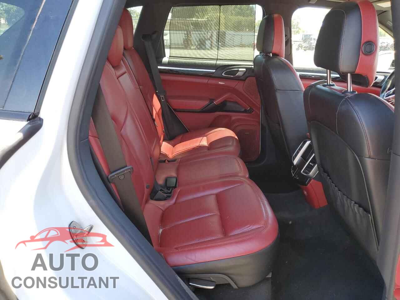 PORSCHE CAYENNE 2016 - WP1AB2A24GLA96765