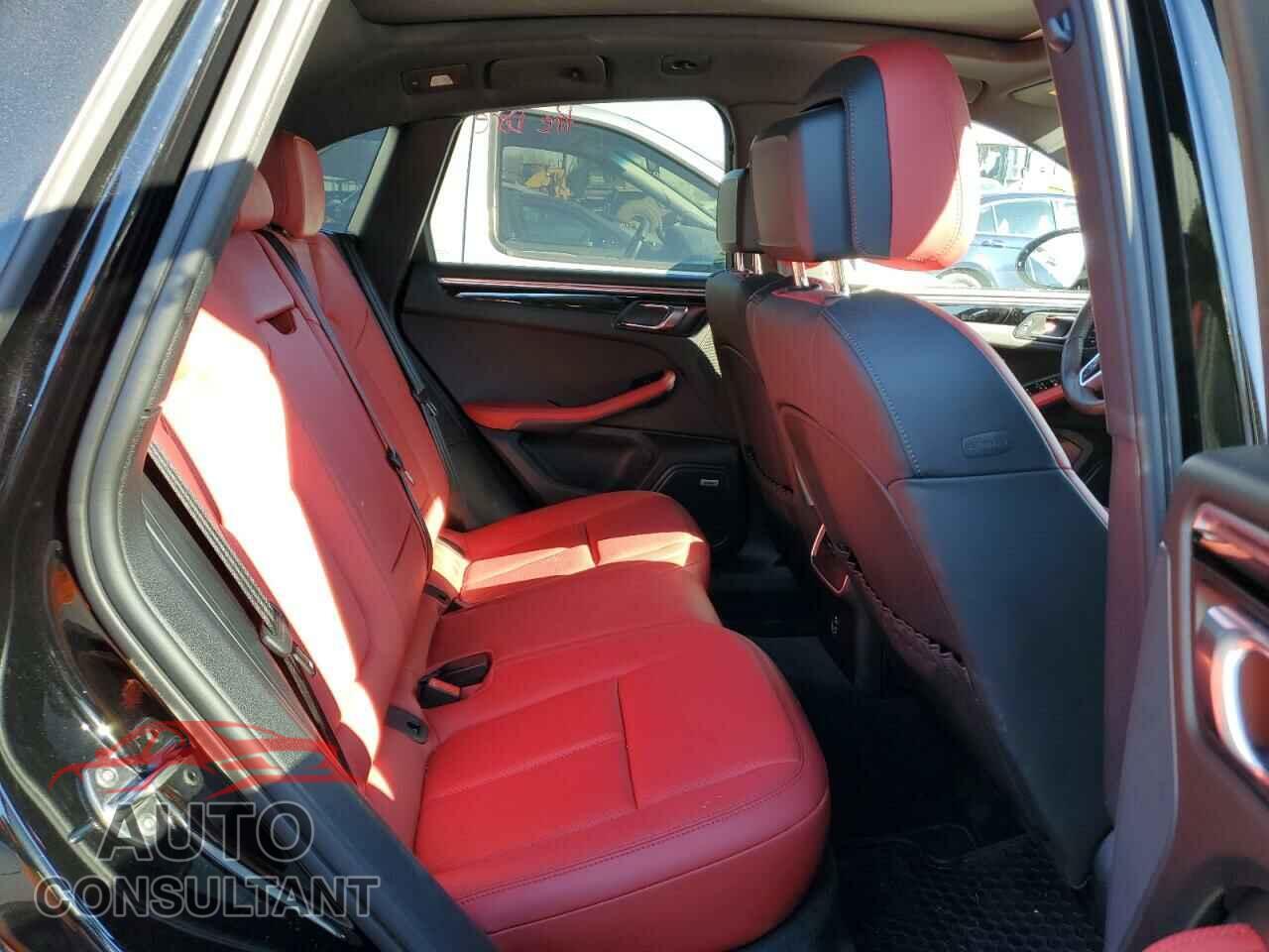 PORSCHE MACAN 2021 - WP1AA2A56MLB04633