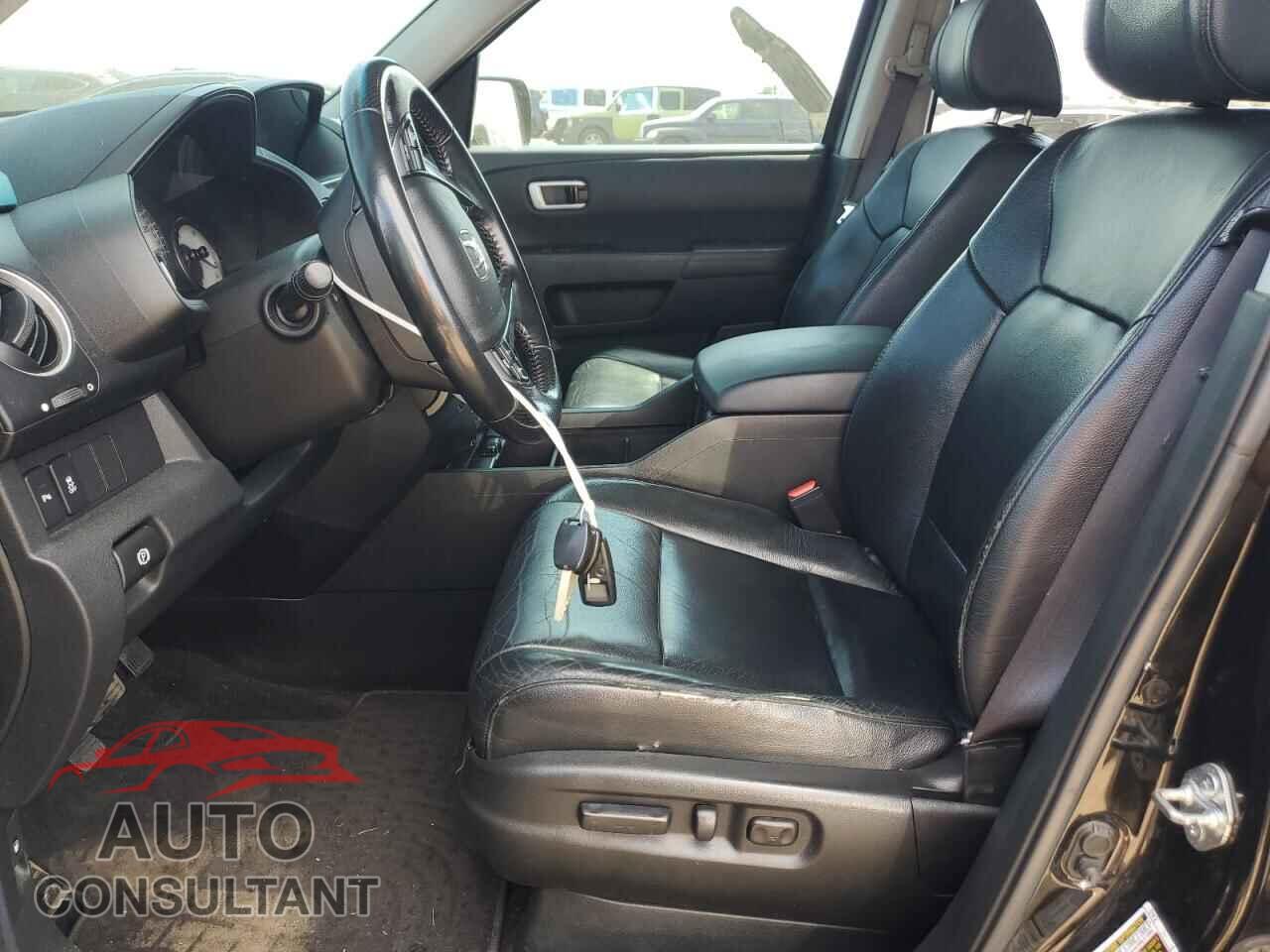 HONDA PILOT 2012 - 5FNYF4H92CB037231