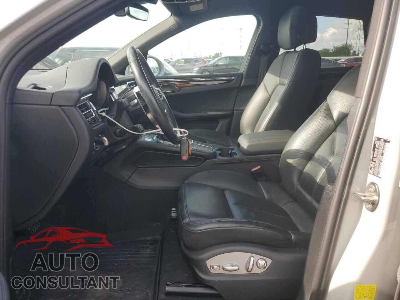 PORSCHE MACAN 2021 - WP1AA2A52MLB14513