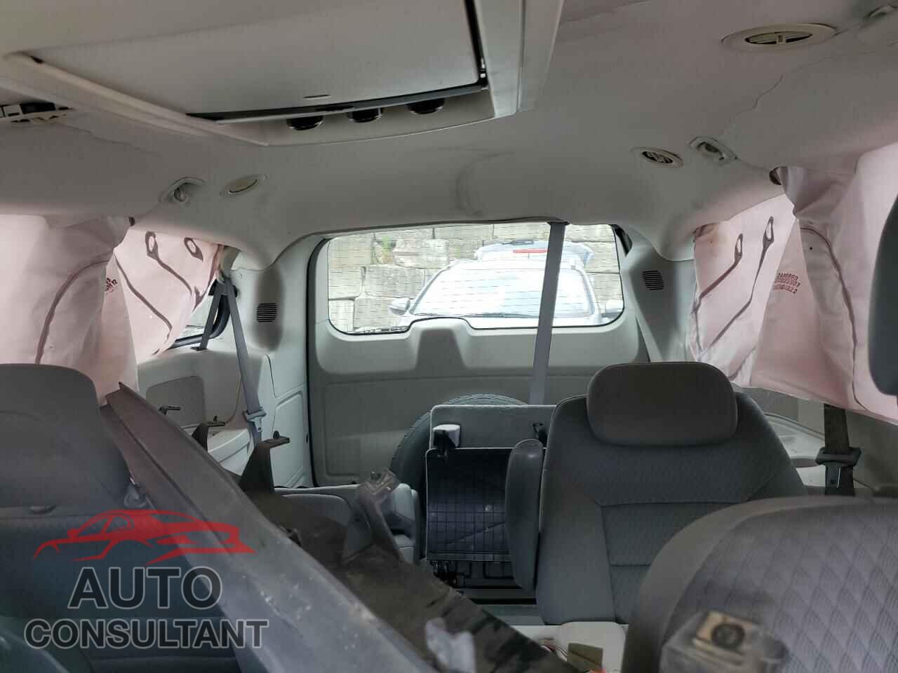 DODGE CARAVAN 2010 - 2D4RN3D15AR453151