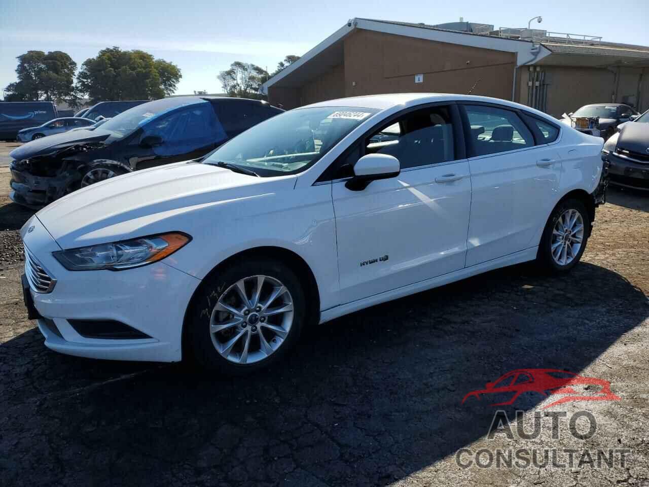 FORD FUSION 2017 - 3FA6P0LU9HR258409