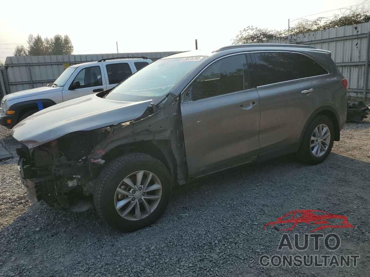 KIA SORENTO 2018 - 5XYPGDA59JG368233