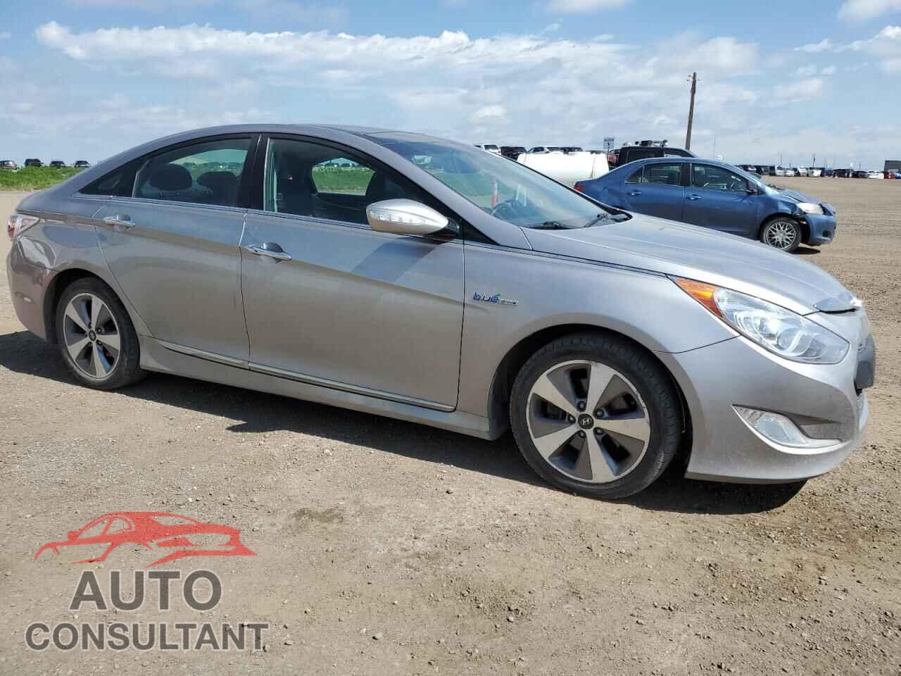HYUNDAI SONATA 2012 - KMHEC4A41CA022122