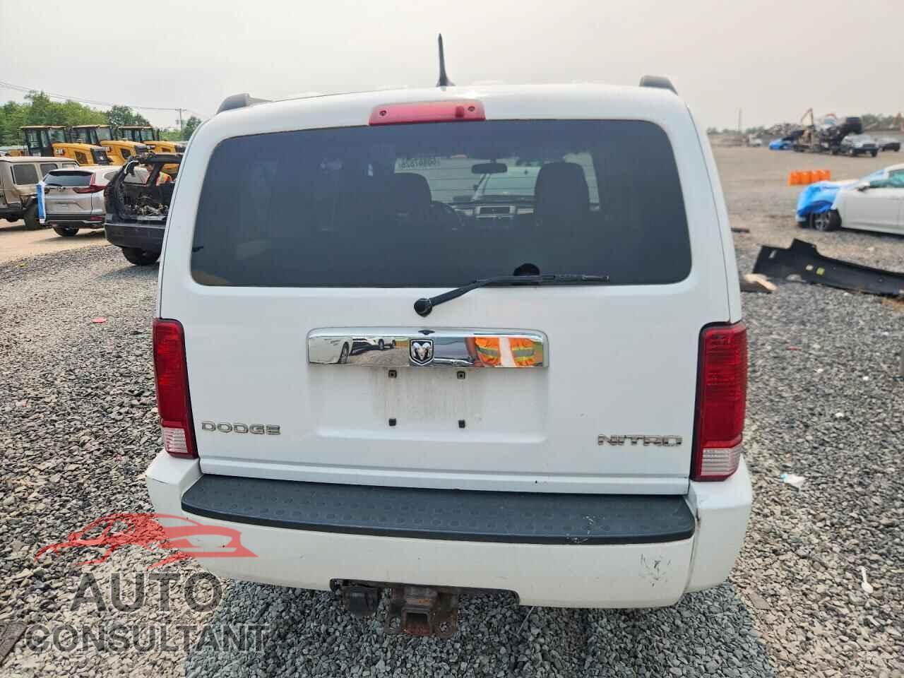 DODGE NITRO 2011 - 1D4PU4GK2BW537716