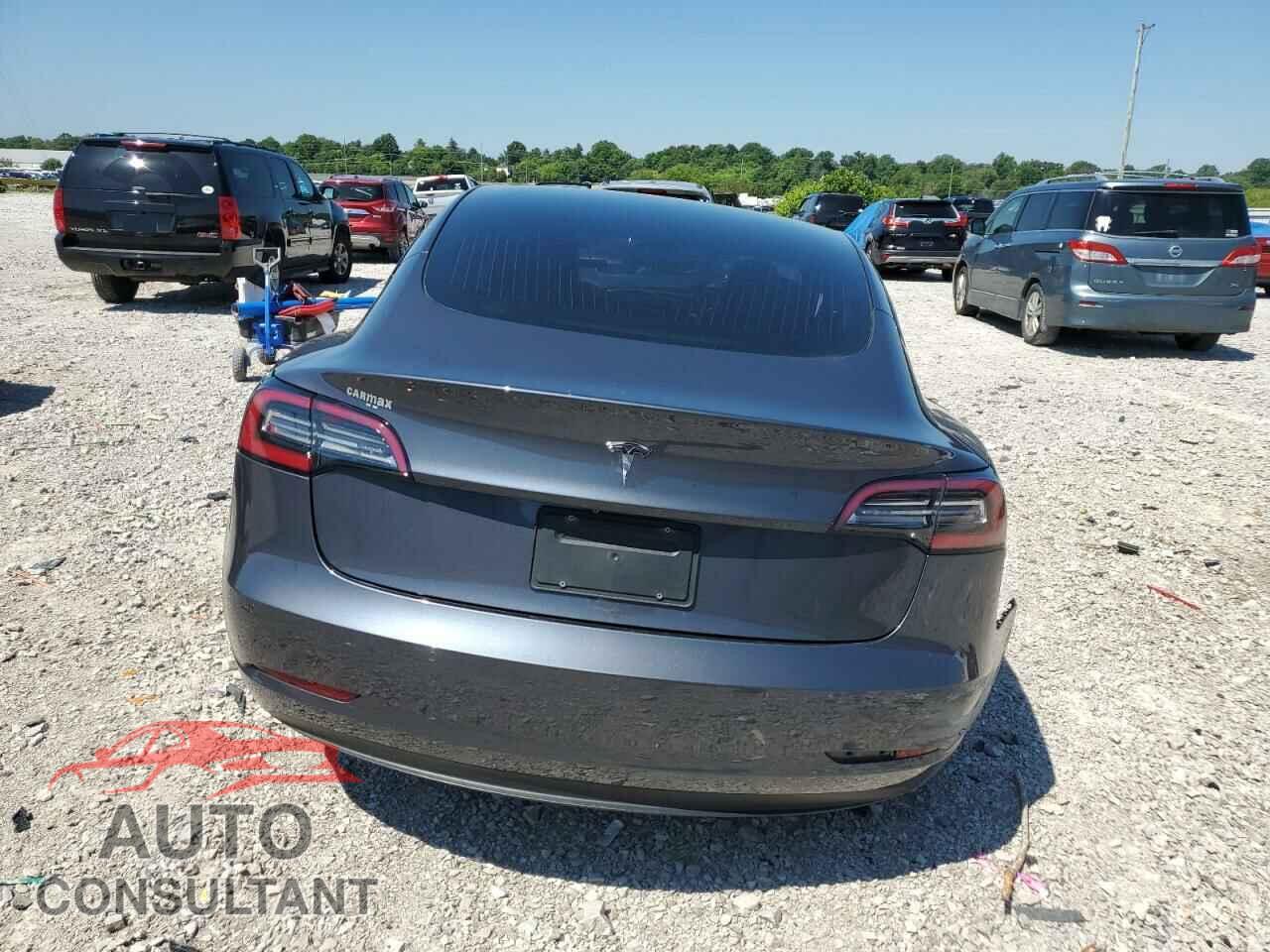 TESLA MODEL 3 2019 - 5YJ3E1EA7KF426679