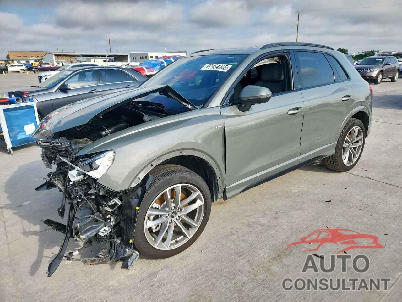 AUDI Q3 2024 - WA1EECF33R1047616