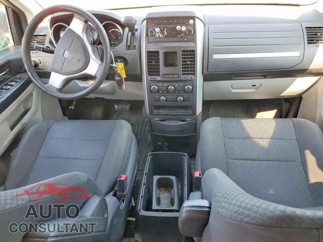 DODGE CARAVAN 2010 - 2D4RN4DE8AR327018