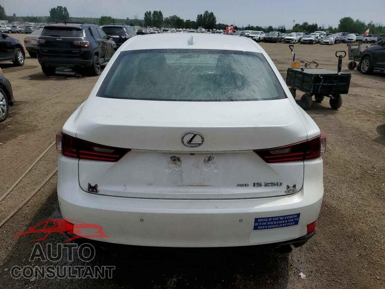 LEXUS IS 2015 - JTHCF1D24F5016399
