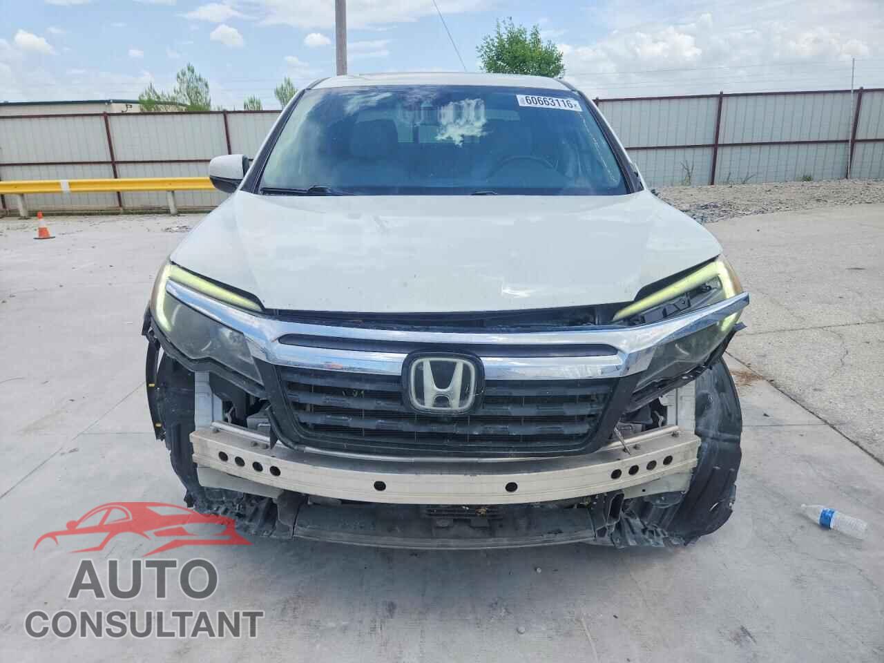 HONDA RIDGELINE 2017 - 5FPYK3F79HB035420